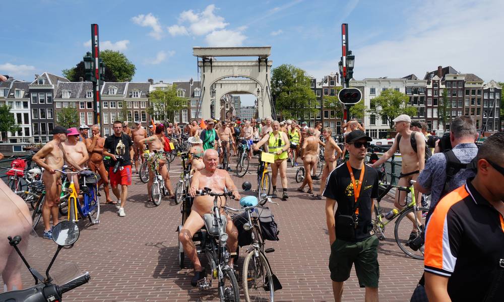 WNBR Amsterdam: Die Magere Brug, eines der Wahrzeichen Amsterdams
