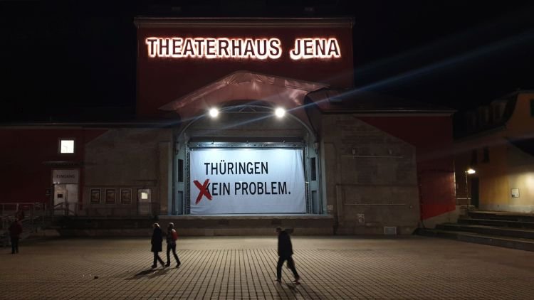 Theaterhaus Jena – political statement | 8